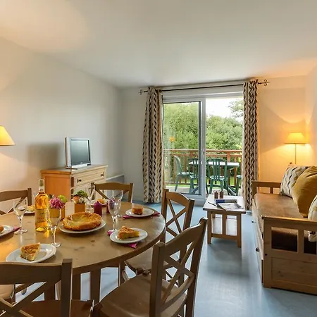 Lagrange Les Roches Douvres 3* Сен-Бриак-сюр-Мер